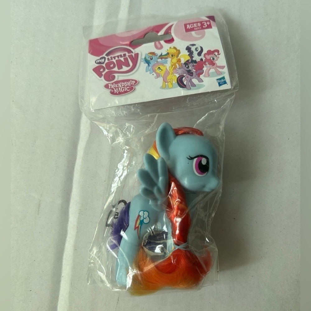 My Little Pony FIM Rainbow Dash 3” Action Figure Toy NIP